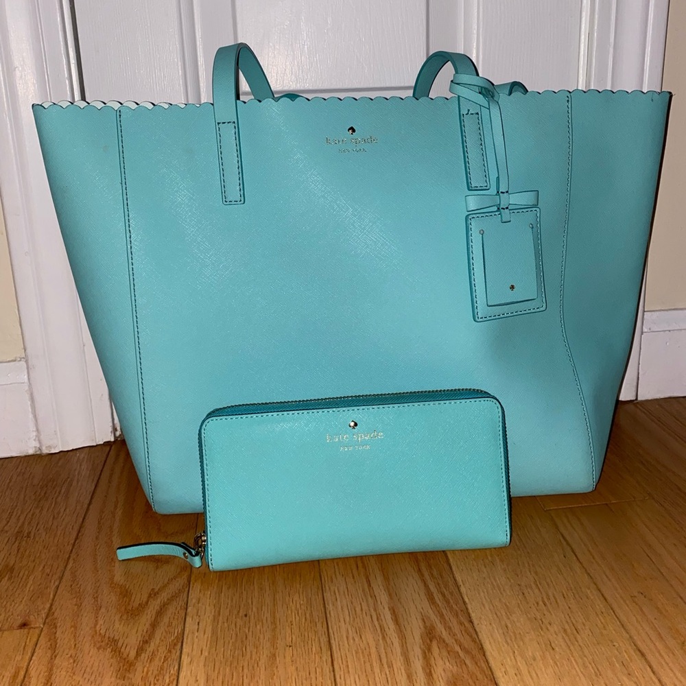 LIGHT BLUE MATCHING KATE SPADE TOTE + WALLET